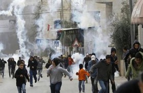 إصابة عشرات الطلاب الفلسطينيين بمواجهات في الخليل