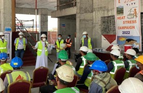 بلدية مدينة أبوظبي: التقيد بقانون حظر العمل وقت الظهيرة إلزامي لحماية صحة العمال وسلامتهم