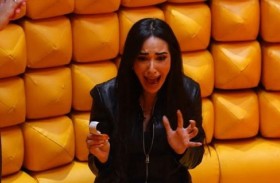 شتائم غاضبة.. آية سماحة تهاجم «مقلب» رامز جلال