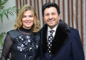 زوجة هاني شاكر تكشف حقيقة صوره المسربة 