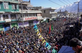 مقتل ثمانية متظاهرين في كراتشي