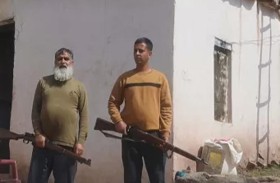 الهند تسلح ميليشيات هندوسية في كشمير 