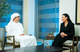 عبدالله بن زايد يستقبل نائبة رئيس وزراء ألبانيا وزيرة الطاقة والبنية التحتية