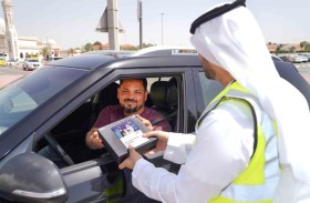 طرق دبي تحذر : الغفوة لمدة 5 ثوان تعني «قيادة عمياء لمسافة 180 متراً أو أكثر»