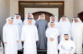 منصور بن زايد يعزي في وفاة عبيد جمعة الزعابي