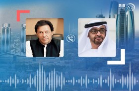 تلقى اتصالا هاتفيا من رئيس وزراء باكستان محمد بن زايد وعمران خان يبحثان العلاقات الثنائية والتطورات الإقليمية والدولية
