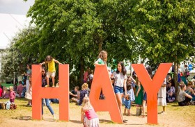 مهرجان «هاي أبوظبي» يكشف عن برنامج دورته الافتتاحية