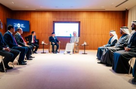 عبدالله بن زايد يلتقي نائب رئيس إندونيسيا  ويبحثان علاقات التعاون والشراكة الاقتصادية
