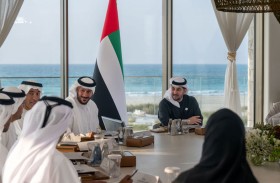 برئاسة حمدان بن زايد.. مجلس إدارة الهلال الأحمر يبحث تطوير الأداء المؤسسي وتعزيز استدامة العمل الإنساني