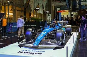 موسم الفورمولا واحد في أستراليا «جاهز للانطلاق» رغم فوضى السفر 