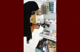 أدنوك للتوزيع تحتفل مع مشروع الغدير للحِرف الإماراتية باليوم الدولي للعمل الخيري
