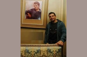 صورتان نادرتان لعمرو دياب في منزل عبد الحليم حافظ.. ما قصتهما؟