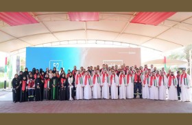 إسعاف دبي تحتفي بعيد الاتحاد الـ 52