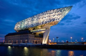 بلجيكا توفر نظام حماية من التهديدات لميناء أنتويرب - بروج أكبر موانيها