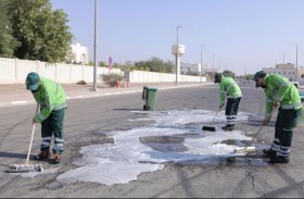 محكمة مرور العين تدين 3 متهمين بسبب الضجيج والاستعراض بمركباتهم بطريقة خطرة في الطريق العام