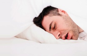كشف العلاقة بين النوم الزائد وداء السكري