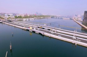 (طرق دبي) تعلن إغلاقا مؤقتا للجسر العائم لمدة خمسة أسابيع لتنفيذ أعمال الصيانة الرئيسة