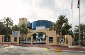 الأرشيف الوطني يهدي إصداراته بلغة برايل إلى مدارس ومكتبات في دولة الإمارات 