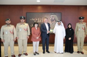 وفد من المنظمة الدولية للعلوم الجنائية يطلع على أفضل الممارسات في شرطة دبي