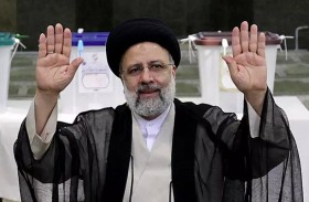 إبراهيم رئيسي يفوز بالانتخابات الرئاسية في إيران 