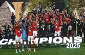 الأهلي بطل السوبر المصري للمرة 16 والخامسة تواليًا بفوزه على الزمالك بثنائية نظيفة في أبوظبي 