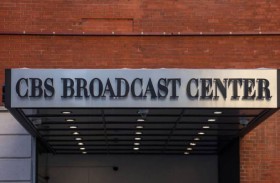 «سي بي إس» تمنع بث عمليات  ترحيل جماعي نفذتها إدارة ترامب 