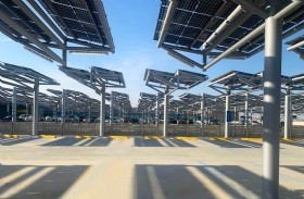 مطارات أبوظبي ومصدر تنجزان أكبر مبنى  لمواقف السيارات مزوّد بالطاقة الشمسية في أبوظبي