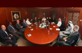 مدير عام محاكم دبي يبدأ بسلسلة اللقاءات الدورية للإدارات للاطلاع على سير العمل