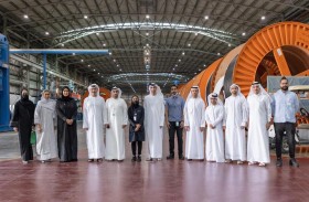 وزير الدولة للتجارة الخارجية يطلع على أحدث حلول الطاقة في مجموعة دوكاب