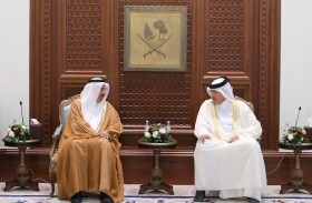 صقر غباش ورئيس مجلس الشوري القطري يؤكدان على أهمية تعزيز العلاقات البرلمانية