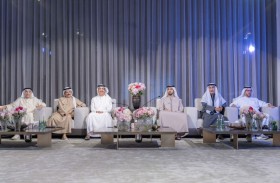 مجلس راشد بن حميد خلال جلسة رمضانية: نمو الأسرة وامتدادها مسؤولية وطنية مشتركة