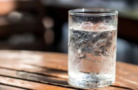 الماء البارد لإنقاص الوزن.. خرافة أم حقيقة صحية؟