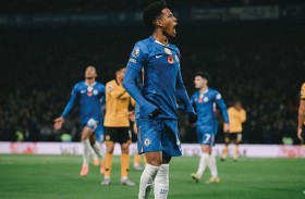 مدرب تشيلسي: إستيفاو شعلة من الموهبة