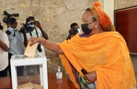 إعادة انتخاب إسماعيل عمر جيله رئيسا لجيبوتي 