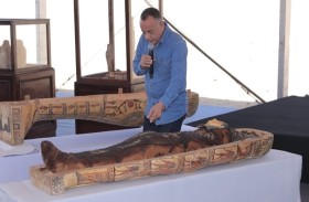الآثار المصرية: الكشف عن أول بردية فرعونية كاملة