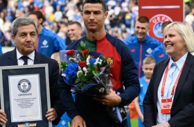 رونالدو يقرّب البرتغال من نهائيات كأس أوروبا