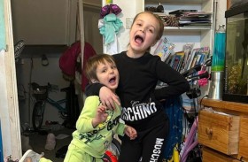 شحن دراجة كهربائية يتسبب بقتل أم وطفليها