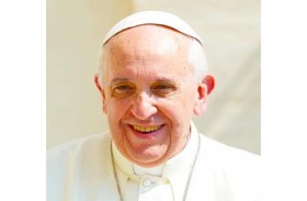 بابا الفاتيكان وقع خطاب استقالة عام 2013 