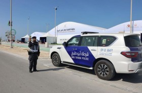 شرطة أبوظبي تشارك في تأمين بطولة الظفرة لجمال الخيل العربية