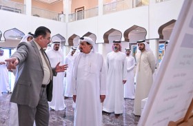 حاكم عجمان يطلع على مشروع مستشفى الصفيا الخيري