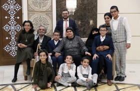 إعلاء لقيم الأخوة الإنسانية والتضامن .. الإمارات تجمع شمل عائلتين يمنيتين يهوديتين بعد فراق 21 عاما
