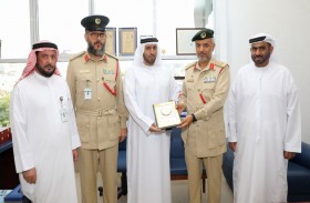 شرطة دبي تكرم الشركاء والمتعاونين في إنجاح حملات الحج والعمرة للعام الماضي