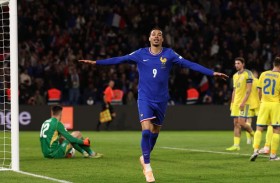 فرنسا تعبر المونديال والنروج تقترب.. وطرد رونالدو في خسارة البرتغال 