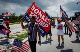 محامية ترامب وحلفاؤه يستنكرون «الملاحقات السياسية» 