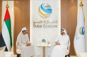 مدير عام جمارك دبي يستقبل الدكتور هزاع النعيمي  ويؤكـد أهميـة الشــراكة فـي ترســيخ التميز الحكومي