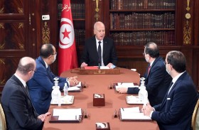 الرئيس التونسي يلمّح إلى التخطيط لاغتياله...!