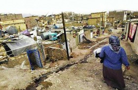 تضخم مرعب في إيران...40 % من السكان تحت خط الفقر