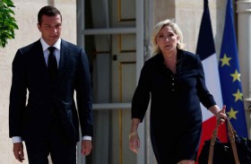 خبراء فرنسيون: طريق اليمين المتطرف إلى الإليزيه مليء بالعقبات