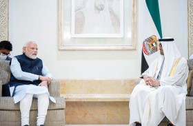 رئيس الدولة يبحث مع رئيس وزراء الهند العلاقات الثنائية والشراكة الاستراتيجية الشاملة بين البلدين