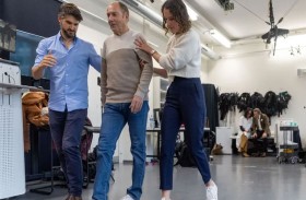 عملية ثورية تعيد القدرة على المشي لأحد المصابين بباركنسون